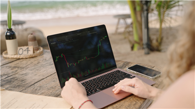 Lucid Trading vs Sponsor Trading: Which Prop Firm Is More Trader-Friendly
